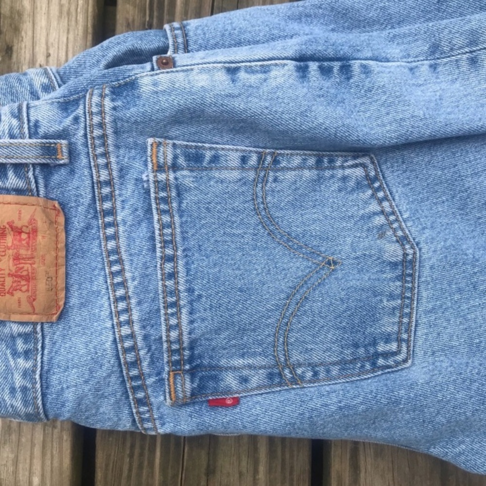 Levi’s - Picture 2 of 7